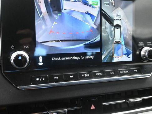 Used 2024 Mitsubishi Outlander SE image 35