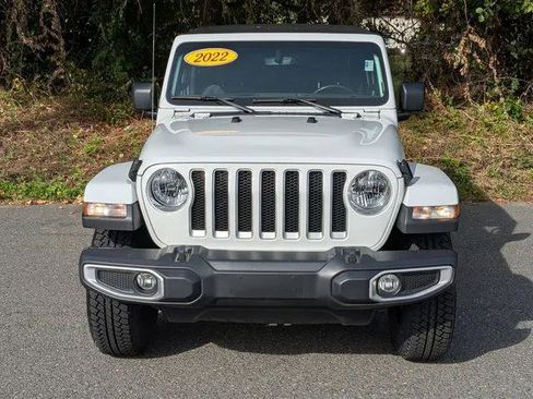 Certified 2022 Jeep Wrangler Unlimited Sahara w/ Cold Weather Group AWD/4WD image 2