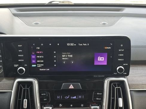 Used 2022 Kia Sorento EX w/ Panoramic Sunroof Package image 35