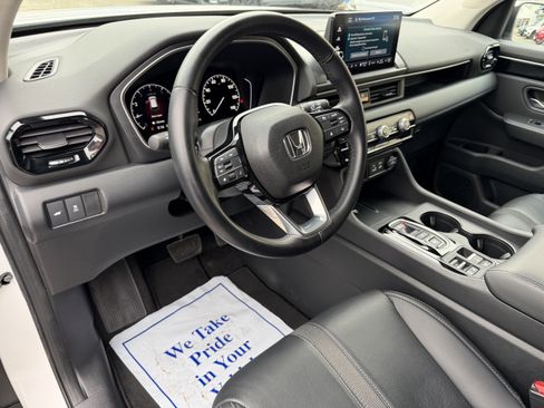 Used 2023 Honda Pilot EX-L image 13