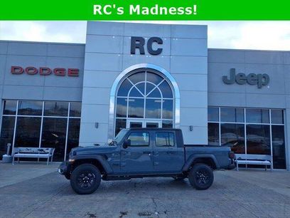 New 2026 Jeep Gladiator Sport