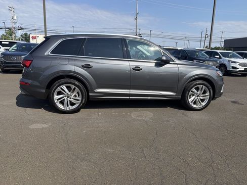 Used 2023 Audi Q7 3.0T Premium AWD/4WD image 6