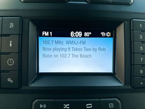 Used 2020 Ford F150 XL w/ Equipment Group 101A Mid RWD image 15