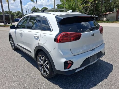 Used 2020 Kia Niro Touring FWD image 7