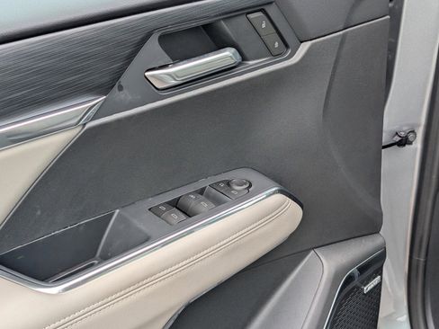 New 2026 GMC Acadia Elevation image 17