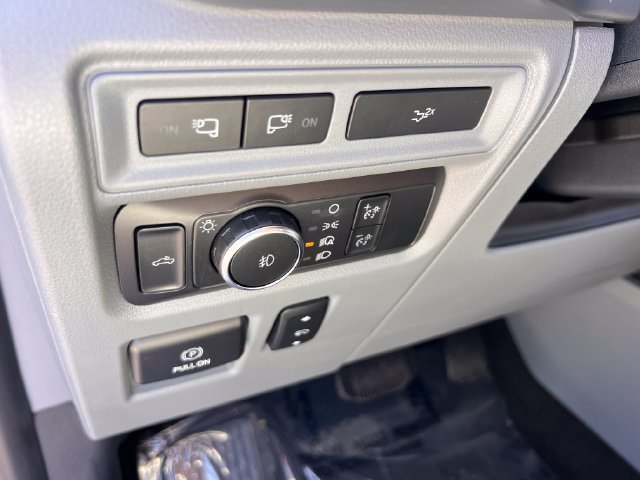 Used 2022 Ford F150 Lariat AWD/4WD image 31