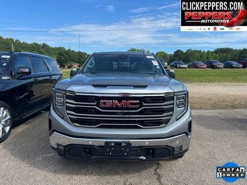 Used 2024 GMC Sierra 1500 SLT w/ SLT Premium Plus Package AWD/4WD image 7