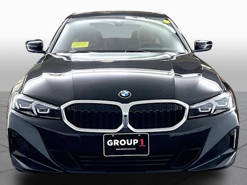 Used 2025 BMW 330i xDrive Sedan AWD/4WD image 4