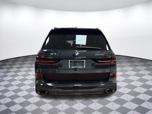 Used 2026 BMW X7 xDrive40i w/ M Sport Package image 9