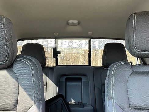 Used 2023 Nissan Frontier SV w/ SV Convenience Package image 13