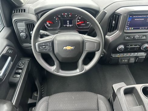 Used 2023 Chevrolet Silverado 1500 Custom image 13