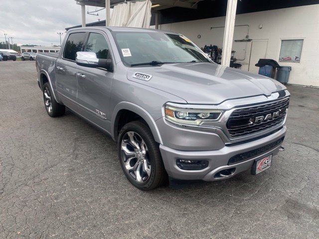 Used 2022 RAM 1500 Limited AWD/4WD image 2
