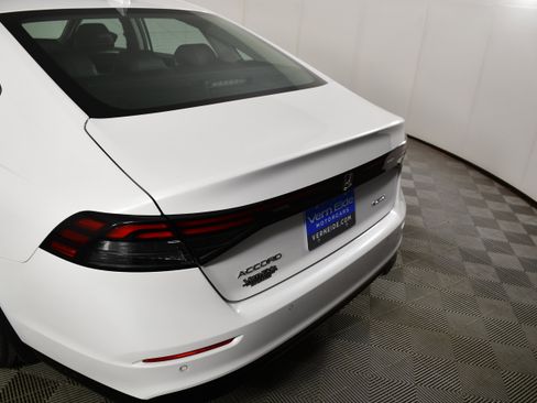 Certified 2025 Honda Accord EX-L image 15