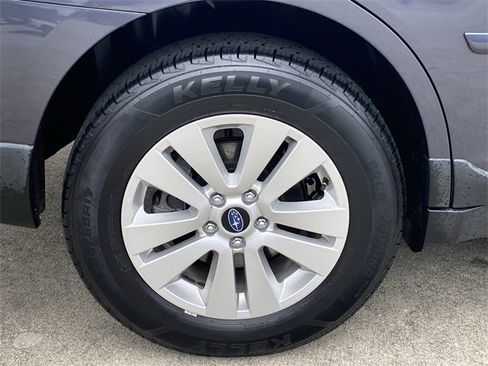 Used 2017 Subaru Outback 2.5i Premium image 31