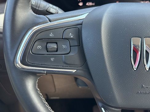 Used 2025 Buick Encore GX Preferred w/ Advanced Technology Package image 8
