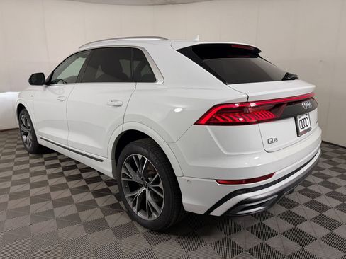 Used 2023 Audi Q8 Premium Plus w/ Premium Plus Package AWD/4WD image 3