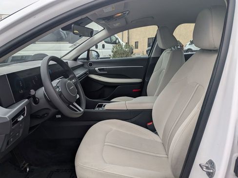 Used 2025 Hyundai Sonata SEL image 13