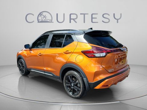 Certified 2024 Nissan Kicks SR w/ SR Premium Package FWD image 5