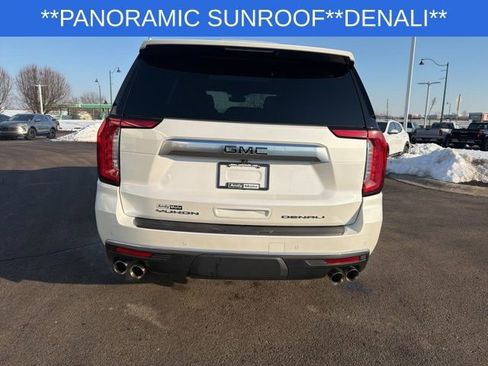 Used 2023 GMC Yukon Denali image 11