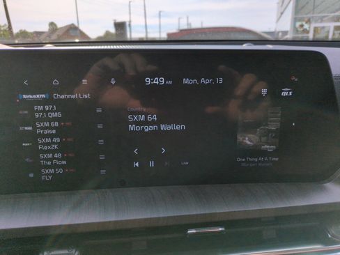 Used 2025 Kia Telluride SX Prestige image 25