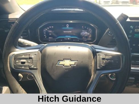 Used 2025 Chevrolet Silverado 1500 LT AWD/4WD image 13