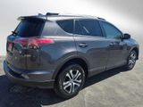 Used 2017 Toyota RAV4 LE image 3