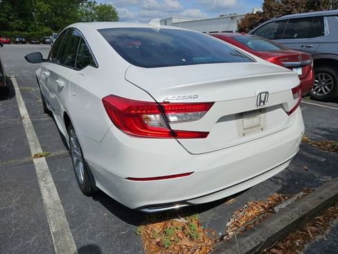 Used 2018 Honda Accord LX image 9