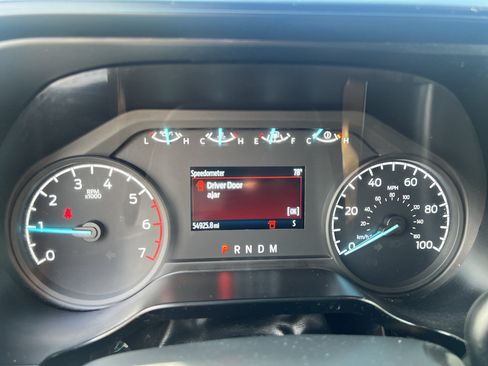 Used 2024 Ford F350 XLT w/ FX4 Off-Road Package AWD/4WD image 11