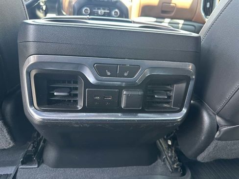 Used 2022 Chevrolet Silverado 2500 High Country w/ Safety Package II AWD/4WD image 12