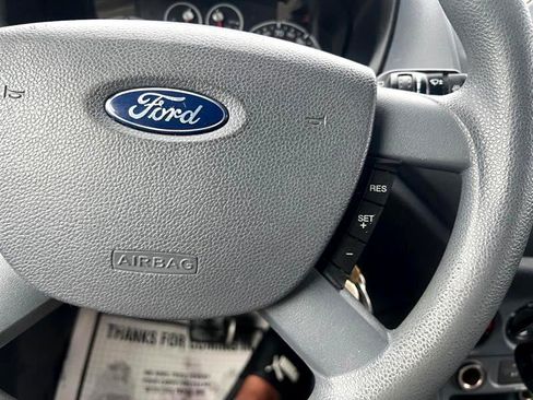 Used 2013 Ford Transit Connect XLT image 20