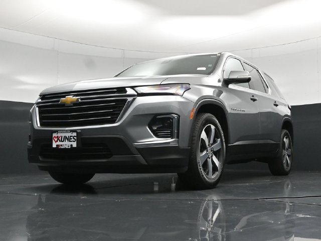 Used 2023 Chevrolet Traverse LT w/ LT Premium Package AWD/4WD image 64