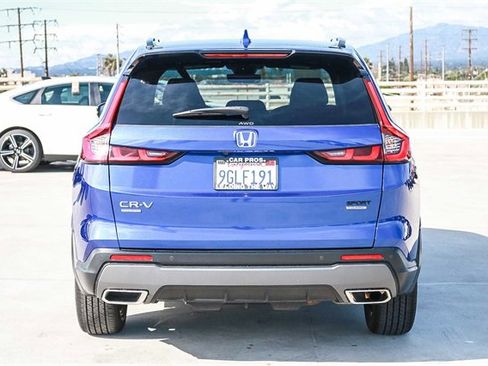 Used 2023 Honda CR-V Sport Touring image 9