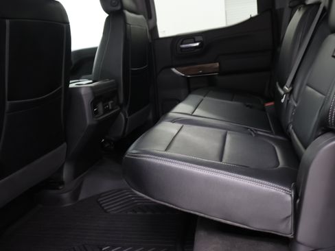 Used 2020 Chevrolet Silverado 1500 LT Trail Boss AWD/4WD image 35