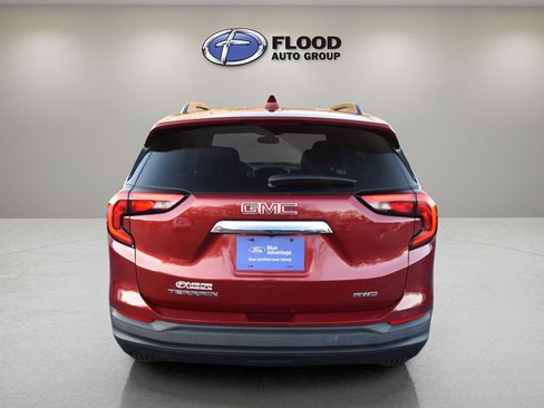 Used 2018 GMC Terrain SLE w/ Driver Convenience Package image 5