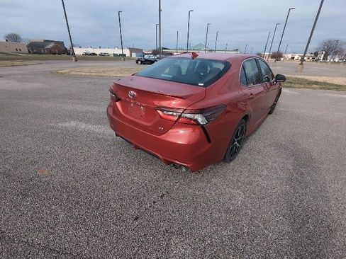 Certified 2023 Toyota Camry SE image 3