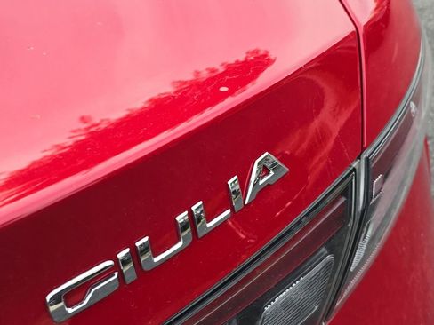 Used 2024 Alfa Romeo Giulia Sprint image 5