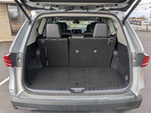 Used 2025 Toyota Grand Highlander AWD image 37