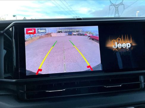 Used 2024 Jeep Wrangler Unlimited Rubicon image 27