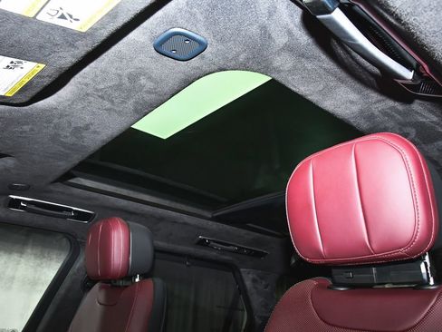 Used 2025 Land Rover Range Rover Sport Autobiography AWD/4WD image 56