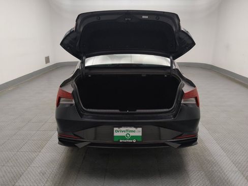 Used 2023 Hyundai Elantra Limited image 29