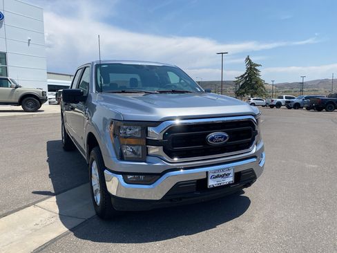 Used 2023 Ford F150 XLT image 12