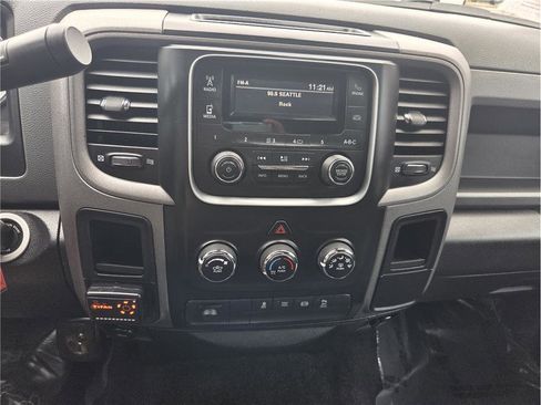 Used 2017 RAM 2500 Tradesman w/ Chrome Appearance Group RWD image 35
