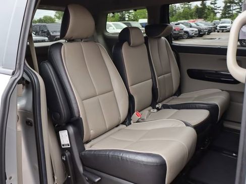 Used 2020 Kia Sedona SX FWD image 50