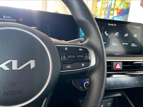 Used 2026 Kia K5 LXS image 9