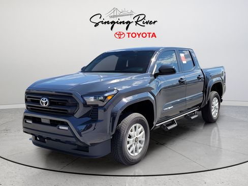 Used 2024 Toyota Tacoma SR5 AWD/4WD image 3