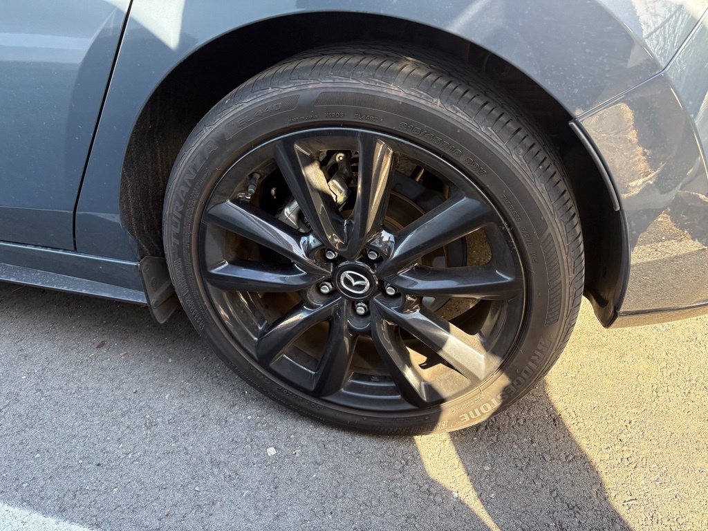 Certified 2024 MAZDA MAZDA3 Hatchback w/Premium Plus Pkg AWD/4WD image 9