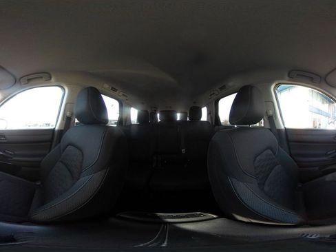 Used 2025 Nissan Pathfinder SV image 44