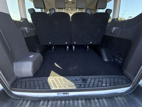Used 2023 Ford Transit 350 XLT image 24