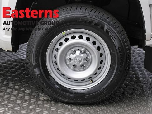 Used 2025 Toyota Tacoma SR RWD image 27