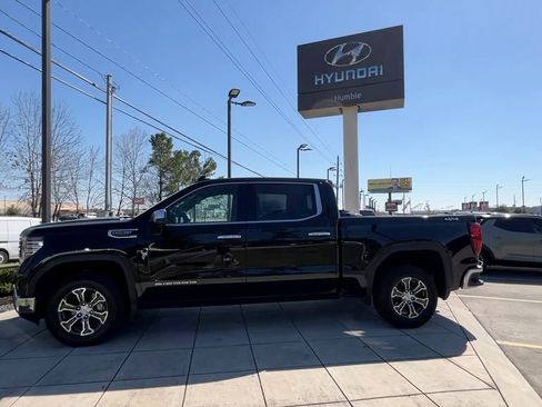 Used 2025 GMC Sierra 1500 SLT image 5